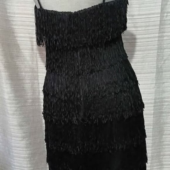 Black Flapper NEWLEAF string dress SMALL with purse, necklace and gloves - Picture 5 of 5